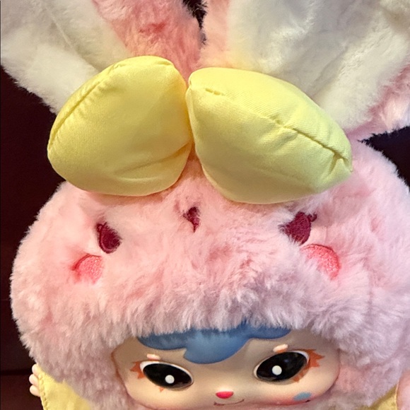 400% Samuel Pink Rabbit - Picture 3 of 6